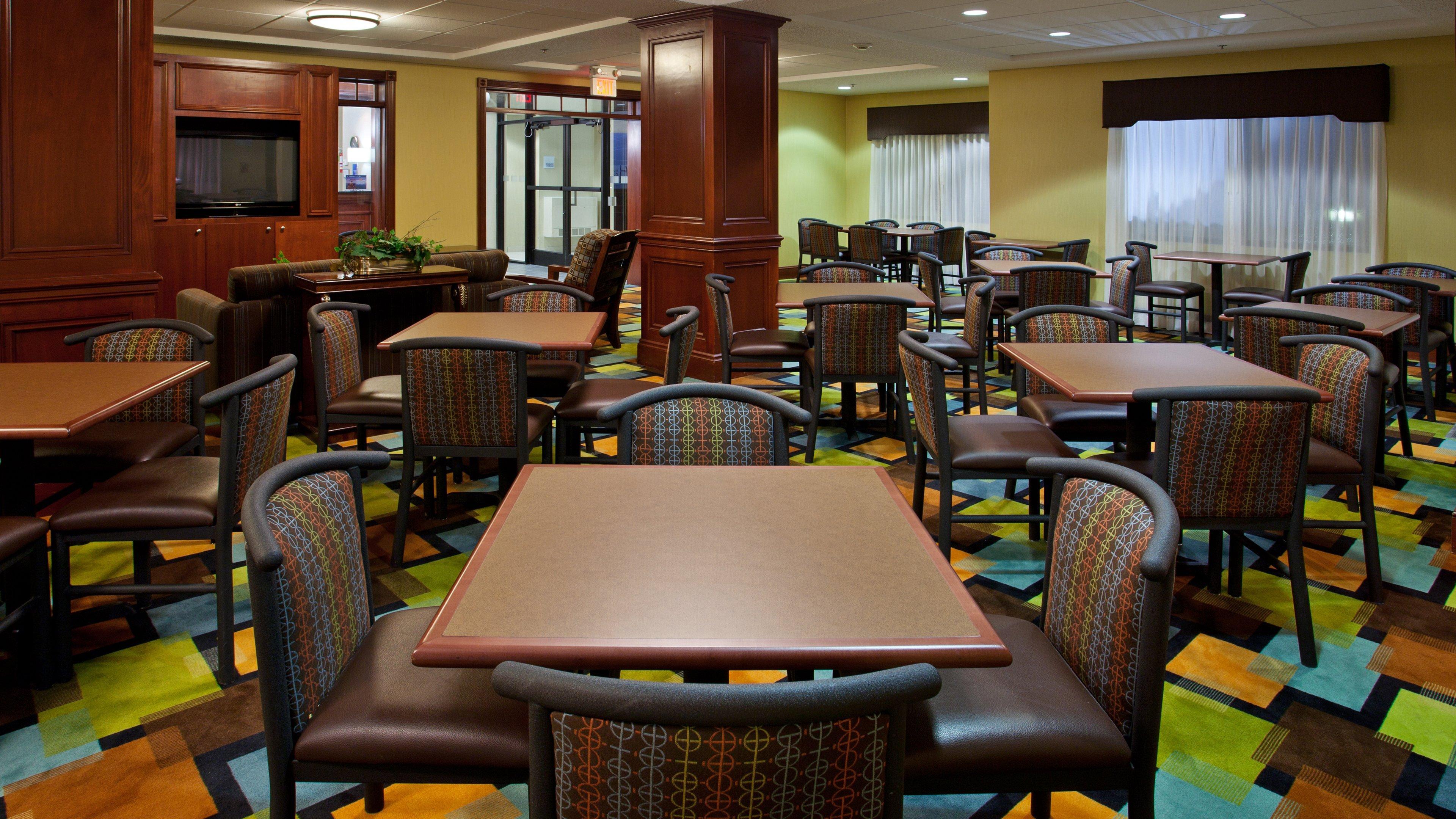 Holiday Inn Express Grove City - Premium Outlet Mall By Ihg Exterior foto